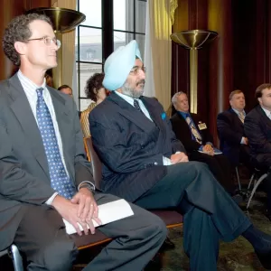 U.S. and India officials at the MOU signing in support of the Methane to Markets Partnership, 2007.